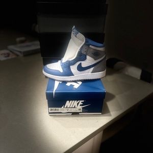 Air Jordan 1 Retro High OG GS